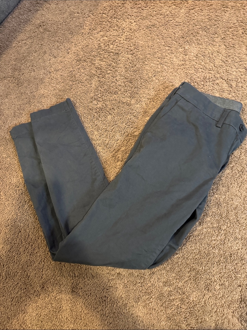 Express Men's Chino Pants in Charcoal Gray